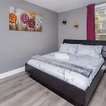 Pet-friendly - Near University & Byward Market *