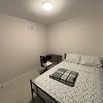 Cozy Modern Home In A Family Friendly Neighborhood