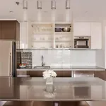 Apartment Luxury 2-bedroom Penthouse Downtown With Free Parking