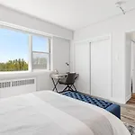 Cozy Apartment Away From Home
