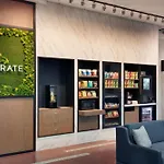 Courtyard By Marriott Ottawa East