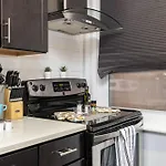 Pet Friendly - 1br Newly Renovated * Ottawa