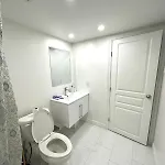Luxury & Free Parking Bachelor
