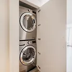 Westview Luxury Suites