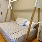 The Dows Retreat With 2 Car Driveway Holiday home Ottawa