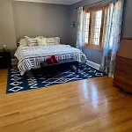 The Dows Retreat With 2 Car Driveway *