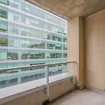High-end With Gym And Walking Distance To Parliament Apartment *