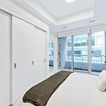 High-end With Gym And Walking Distance To Parliament