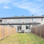 Luxurious Tastefully Furnished 3 Bedroom Home In Ottawa
