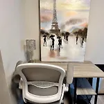 Apartment Medium Term Close To Downtown *