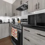 Velora Luxe Retreat *