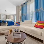 Villa Velora Luxe Retreat