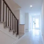 Modern 2Br Home With Parking Near Airport And Downtown Ottawa Ottawa