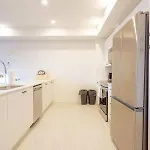 Modern 2Br Home With Parking Near Airport And Downtown Ottawa