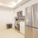 Holiday home Modern 2Br Home With Parking Near Airport And Downtown Ottawa Ottawa