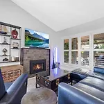 Cozy - 5mins To The Hospital Holiday home Ottawa