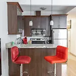 Suitestay Apartment *