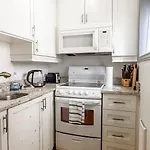 Apartment Suitestay