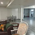 Private 2Br Suite With Parking Minutes Near Ottawa Airport