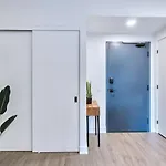 The Lennox - Corporate 1 Bedroom In 502 Holiday home Ottawa