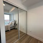 Vanier Luxury Apartment