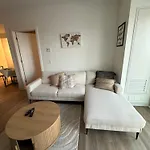 Vanier Luxury Apartment *