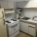 Adib Apartments - 840 Woodroffe Ave, Unit 4