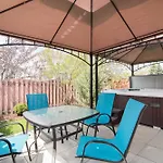 Kashy Homes - Luxury Home With Hot Tub