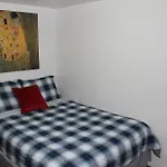 Adib Apartments 224 Woodroffe Ave