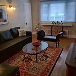 Elcho Explores Apartment Ottawa