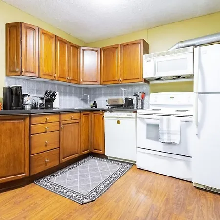Beautiful 3-Bedroom Home In Centretown With Wifi Apartment Ottawa