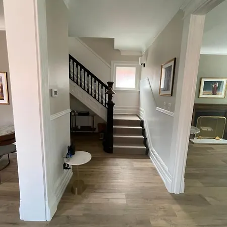 Bed & Breakfast The Century House 3*