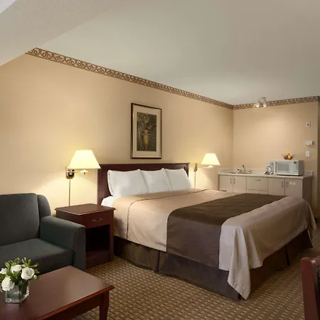 Travelodge By Wyndham West 3* Ottawa