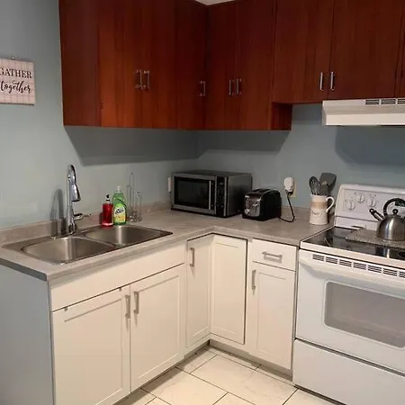 Pleasant Retreat In Orleans! * Ottawa