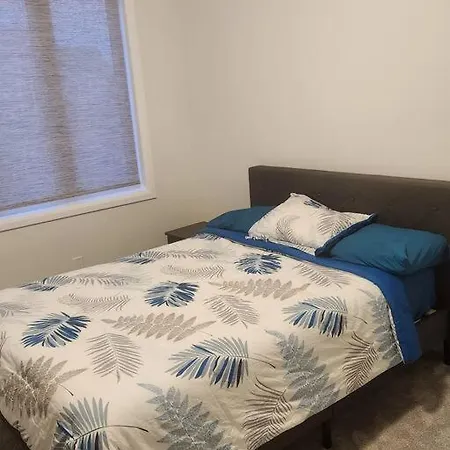 Whales & Oaks House Apartment *