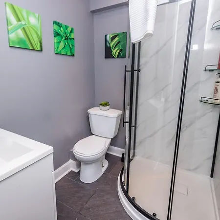 Modern 3br - King Bed- Steps To Apartment Ottawa