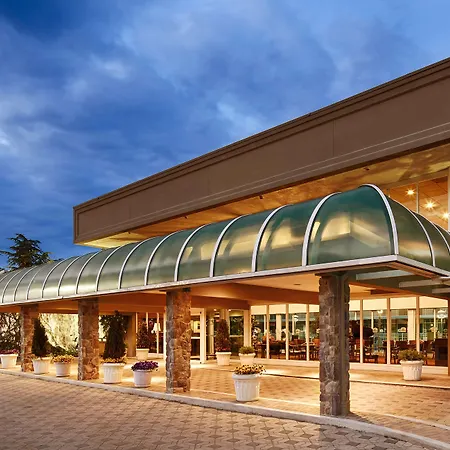 Western Kanata And Conference Centre Ottawa