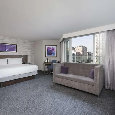 Hilton Garden Downtown 3* Ottawa