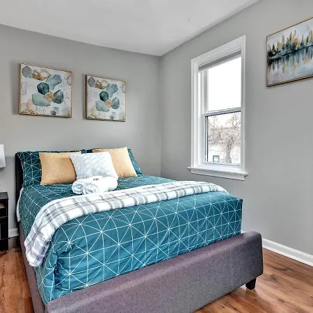 Apartment Upscale 2br Unit - Vanier