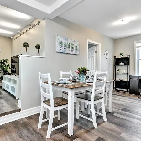 Apartment Upscale 2br Unit - Vanier Ottawa