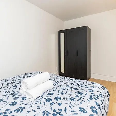 Apartment Modern 3br - Balcony - Near Byward Market Ottawa