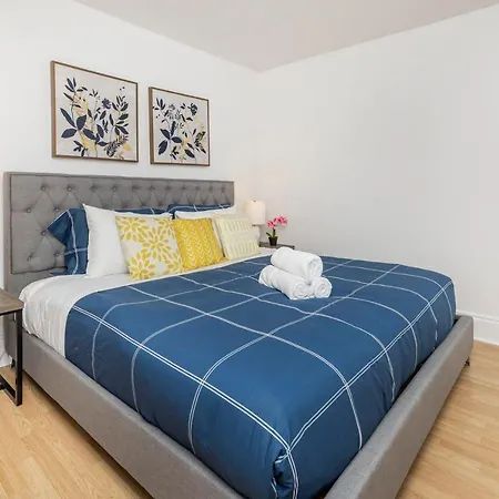 Apartment Modern 3br - Balcony - Near Byward Market *