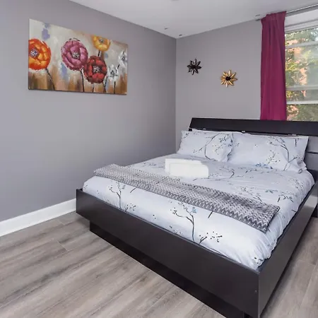 Pet-friendly 3br Near