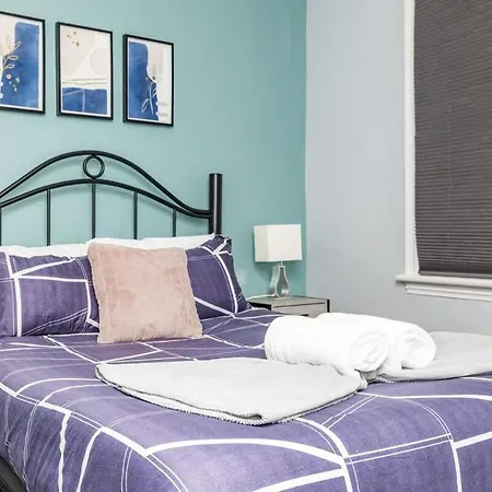 Pet-friendly Near Chinatown And Little Italy Ottawa