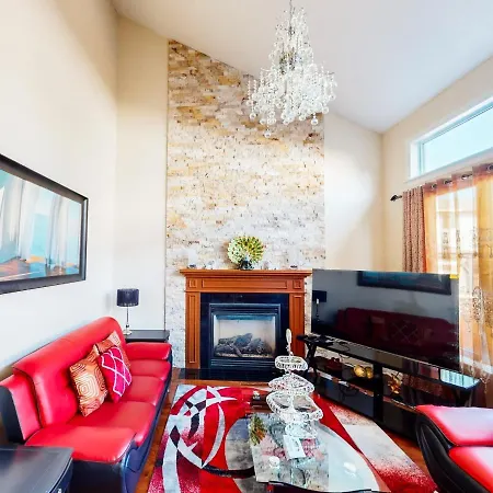 4 Bedroom House In Ottawa, Great Location *