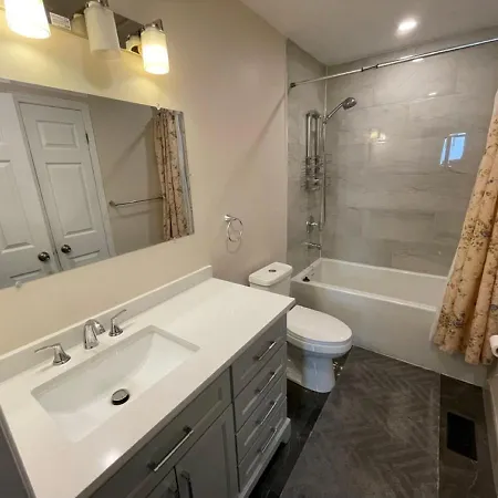 Homestay 41 Kathleen Cr Ottawa