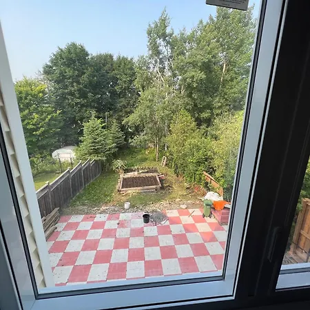 41 Kathleen Cr Homestay Ottawa