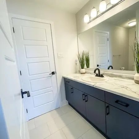 Lux-haven- Single Family Barrhaven *