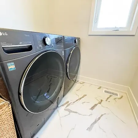 Lux-haven- Single Family Barrhaven