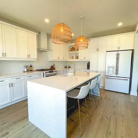 Lux-haven- Single Family Barrhaven * Ottawa